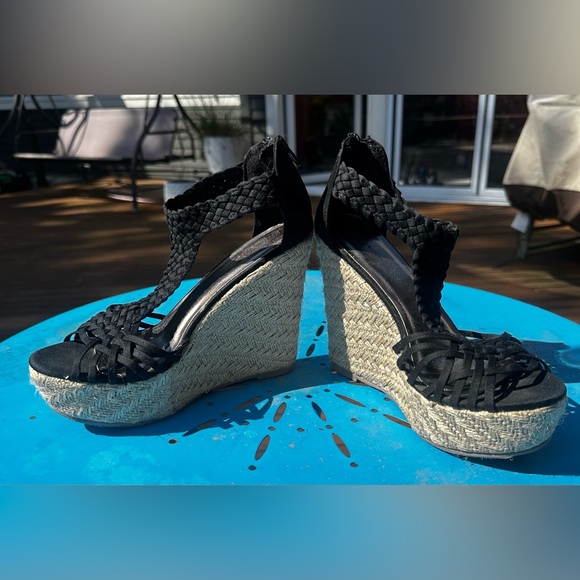 Wedge rope heeled espadrille-sandals. Never worn. - Picture 3 of 6